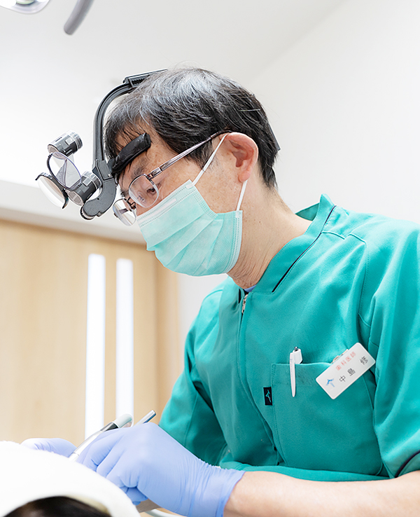 根管治療を専門とする歯科医師